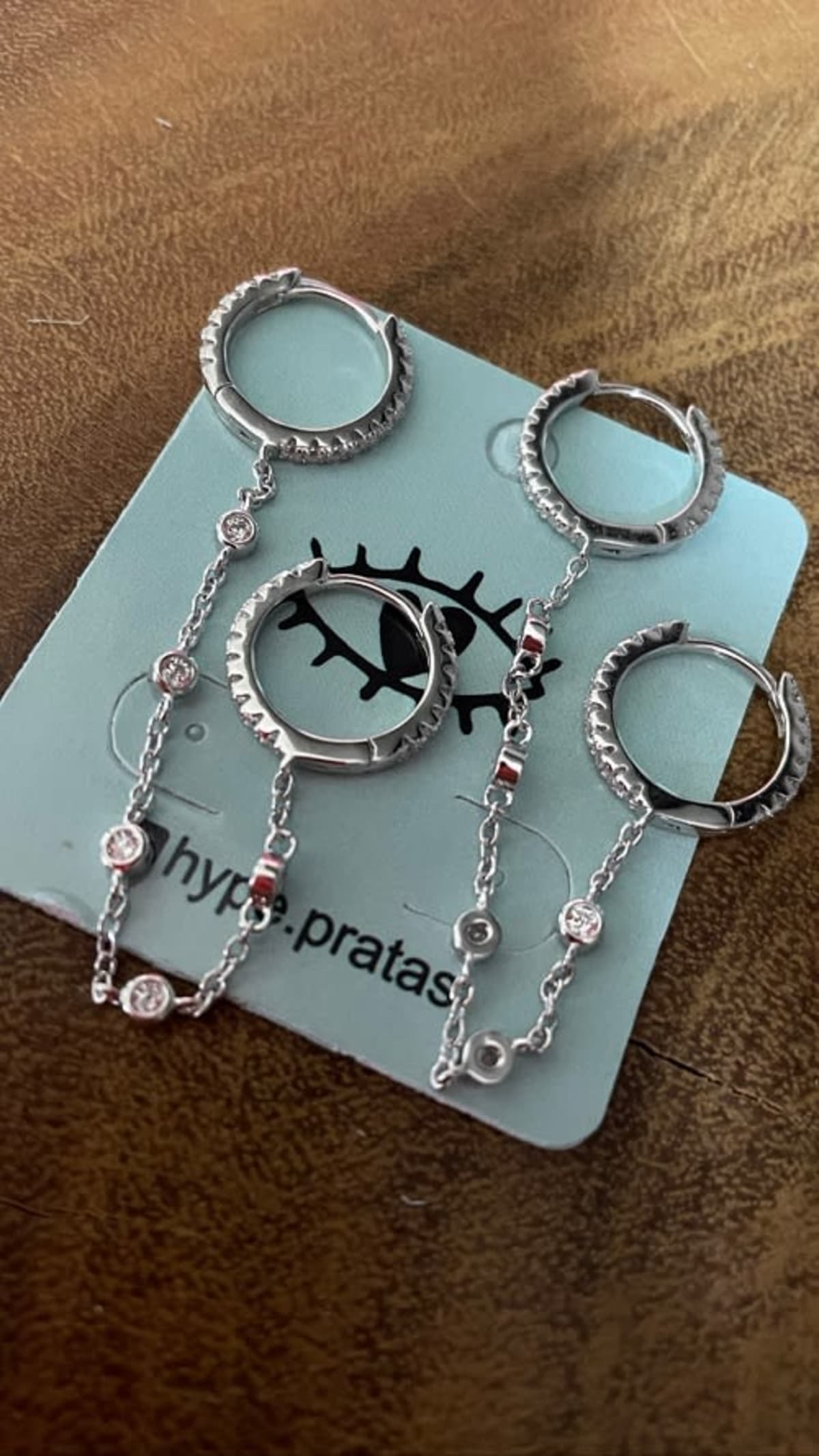 Brinco argolas duplas microzircônias correntinha prata 925