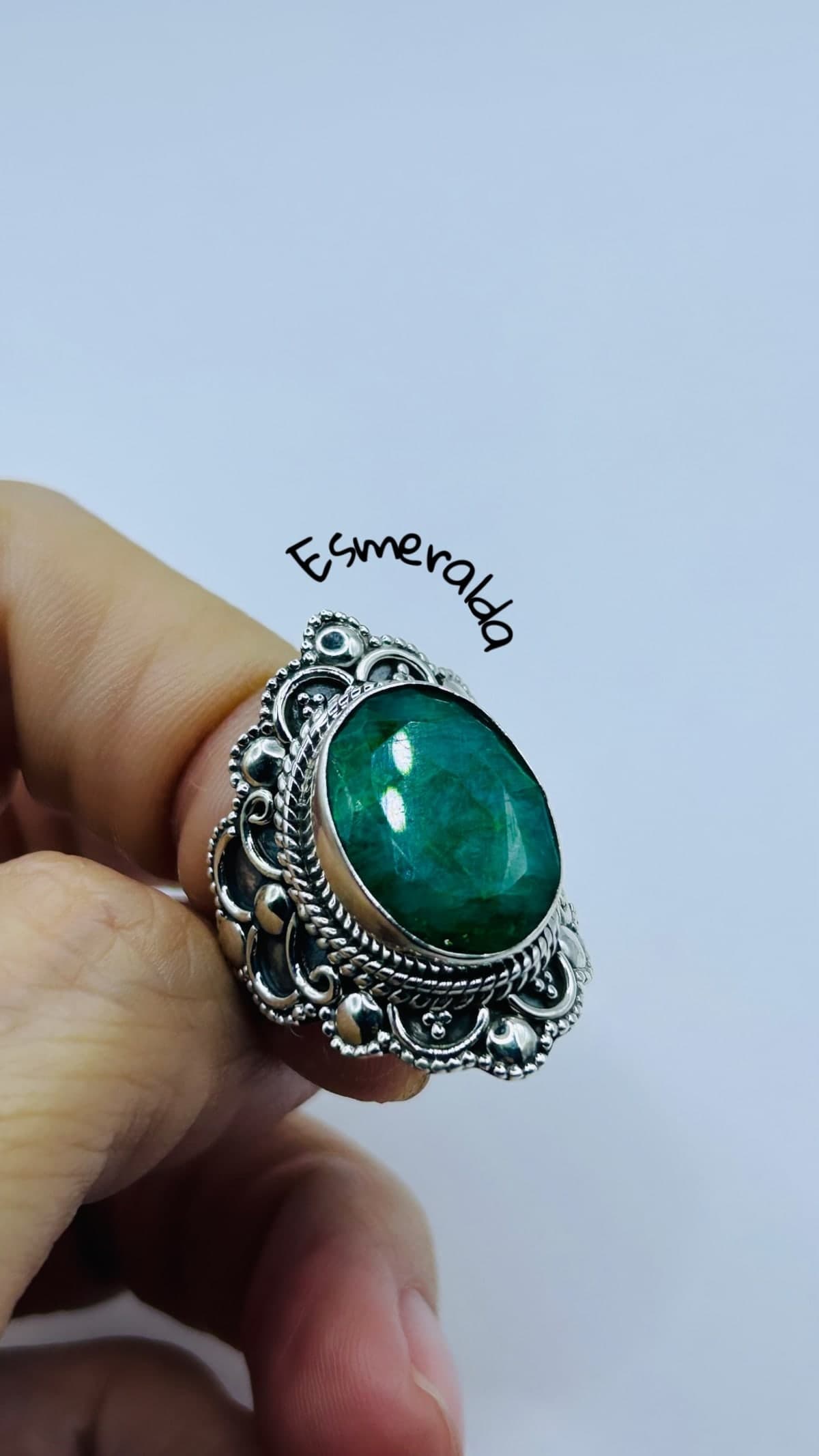 Anel pedra esmeralda balinês prata 925(Tam 17)