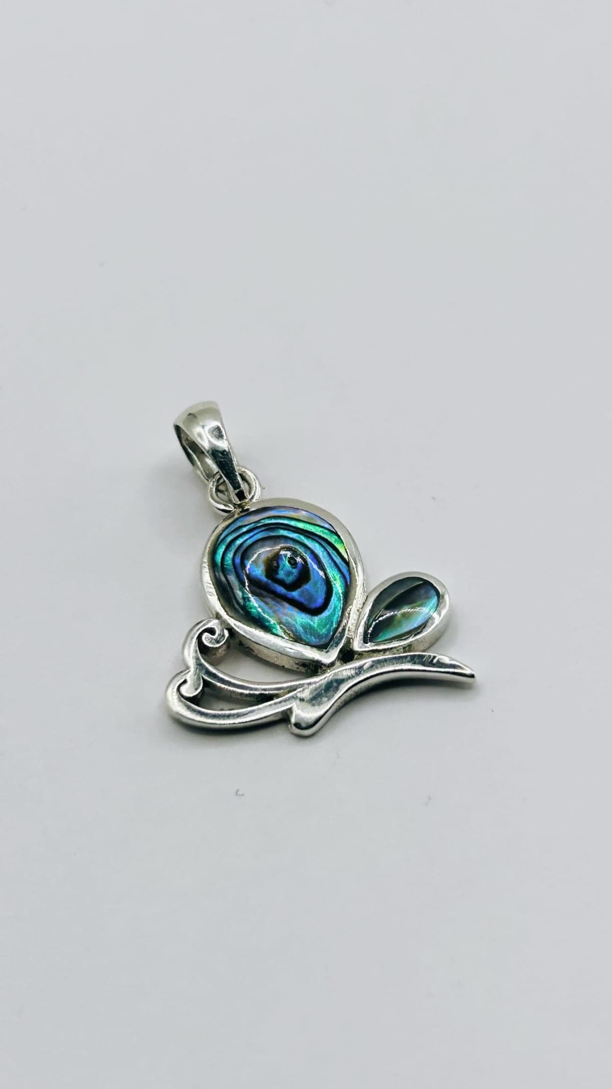Pingente borboleta lado abalone Prata 925(M)